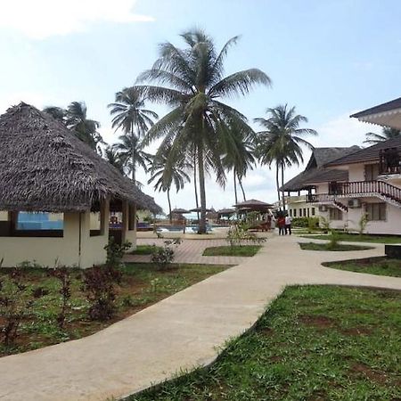ホテルKitete Beach Bungalows Zanzibar エクステリア 写真