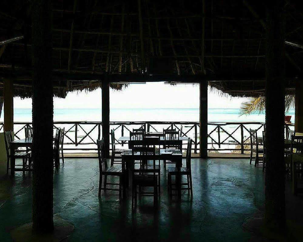 ホテルKitete Beach Bungalows Zanzibar エクステリア 写真